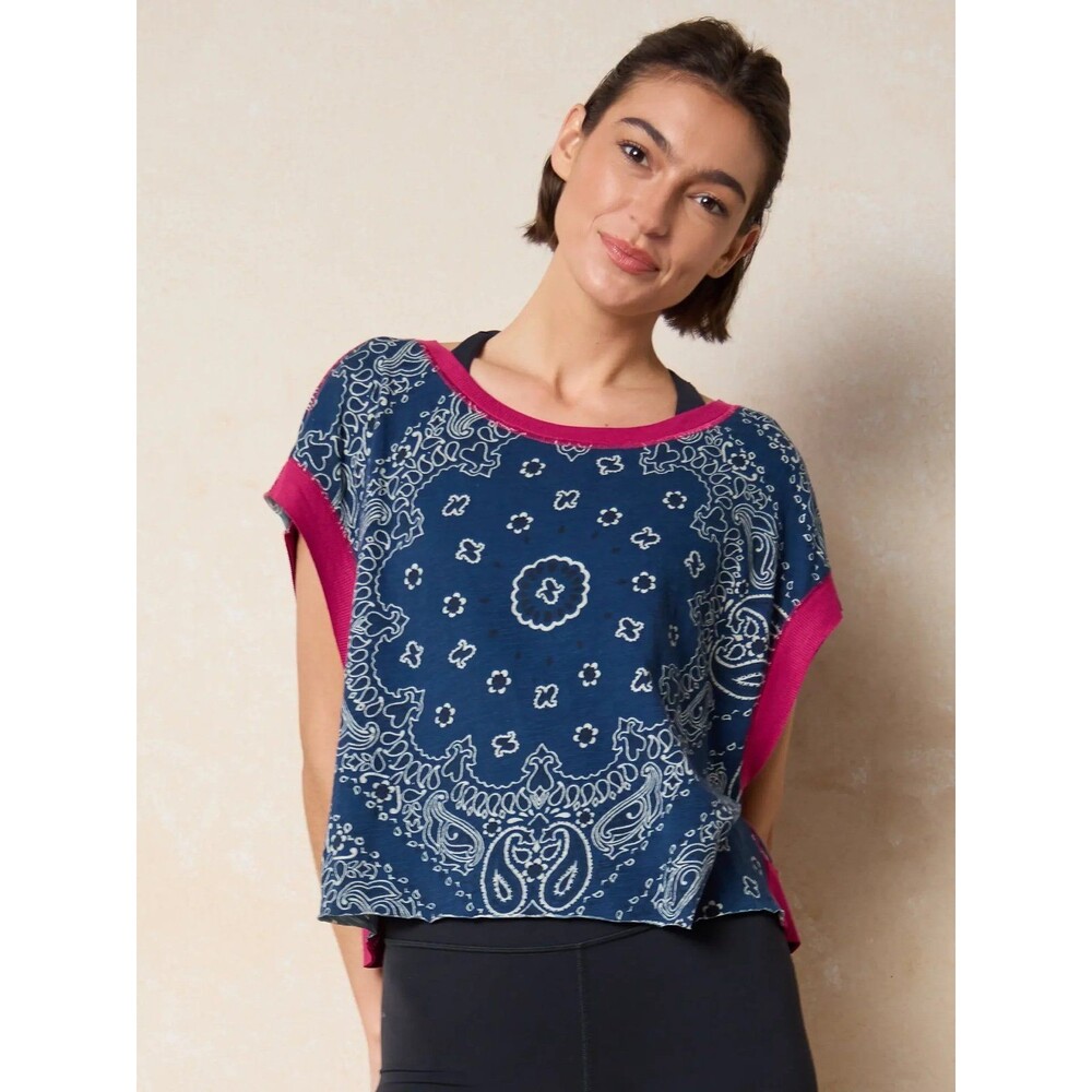 NWT Natural Life Women's Indigo Bandana Sharkbite Cut It Out 100% Cotton Tee M